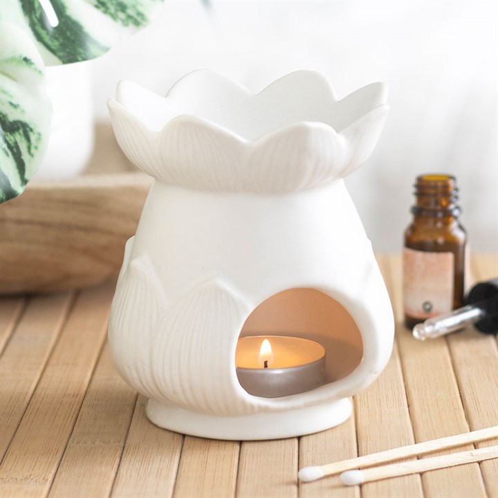 Waxbrander Lotusbloem